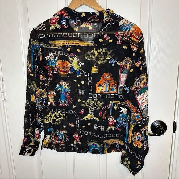 VTG Chico’s Silk Black Oriental Inspired Fairytale Novelty Print Top Sz 1 / M - Picture 3 of 7
